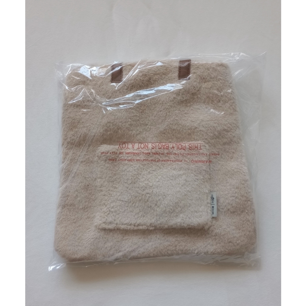 Arcadia Encore▪️Sherpa Plush Shoulder Tote Bag - Picture 5 of 6